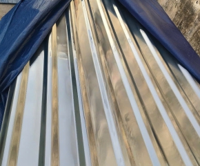 Tôn sóng vuông poly màu trong dày 2mm tại tphcm